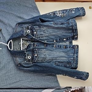 Beautiful embroidered denim jacket
